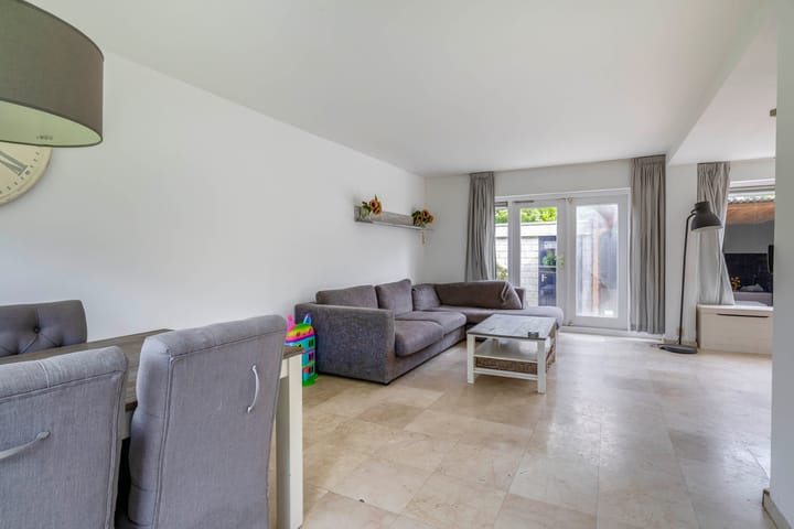 Photo 17 of Dr. Colijnstraat 48