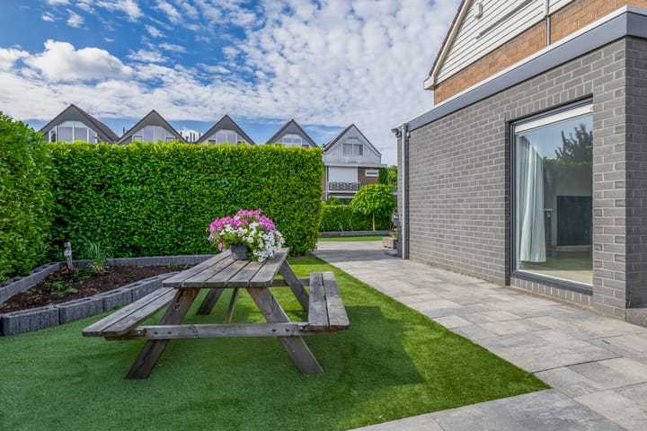 Photo 33 of Dr. Colijnstraat 48