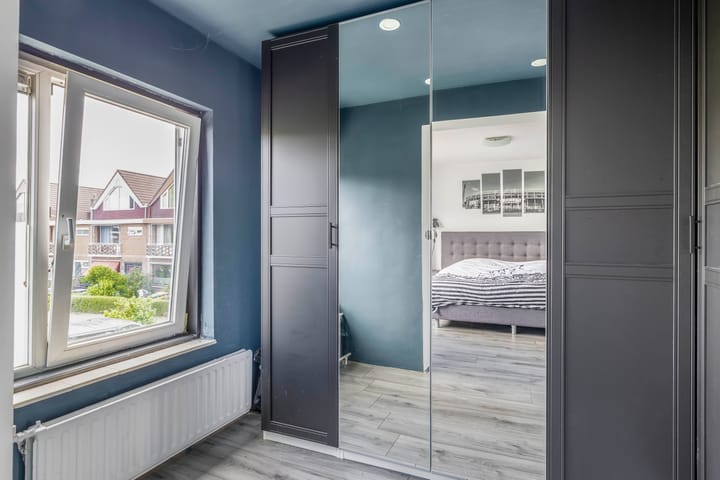 Photo 44 of Dr. Colijnstraat 48