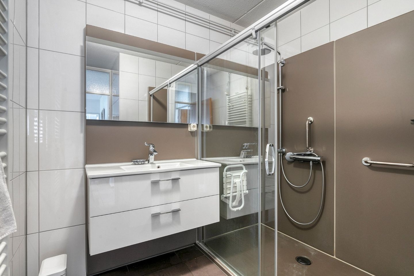 Foto 5 van Dom Paul Bellotweg 10