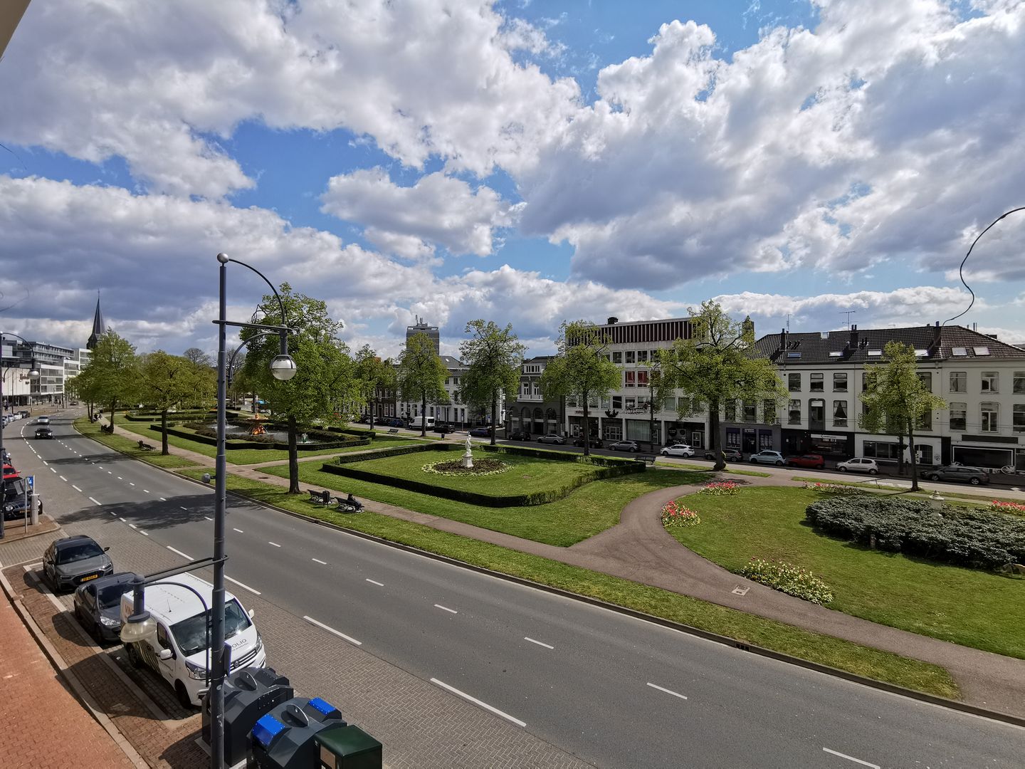 Photo 10 of Jansbuitensingel 20-12