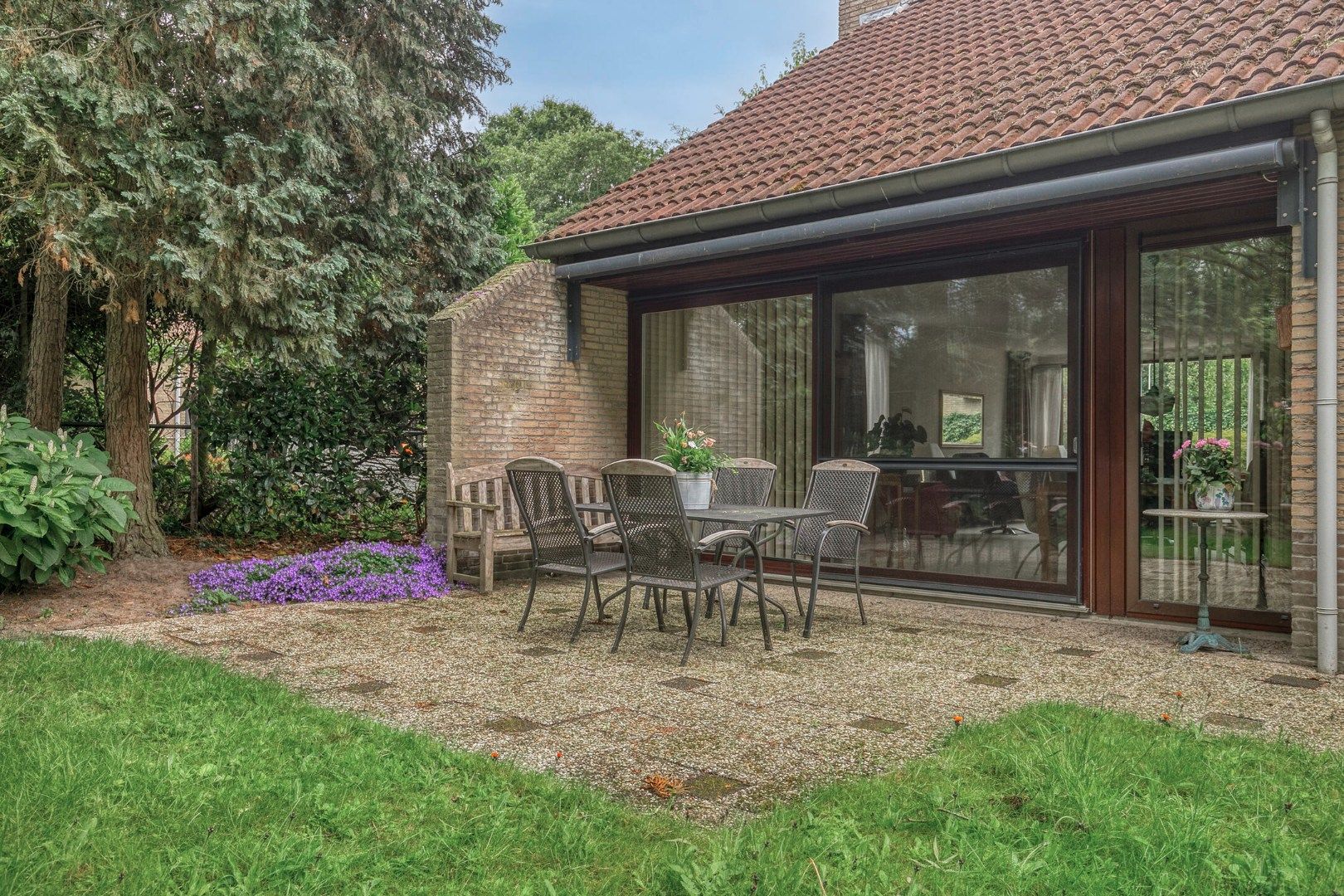 Foto 39 van Dom Paul Bellotweg 10