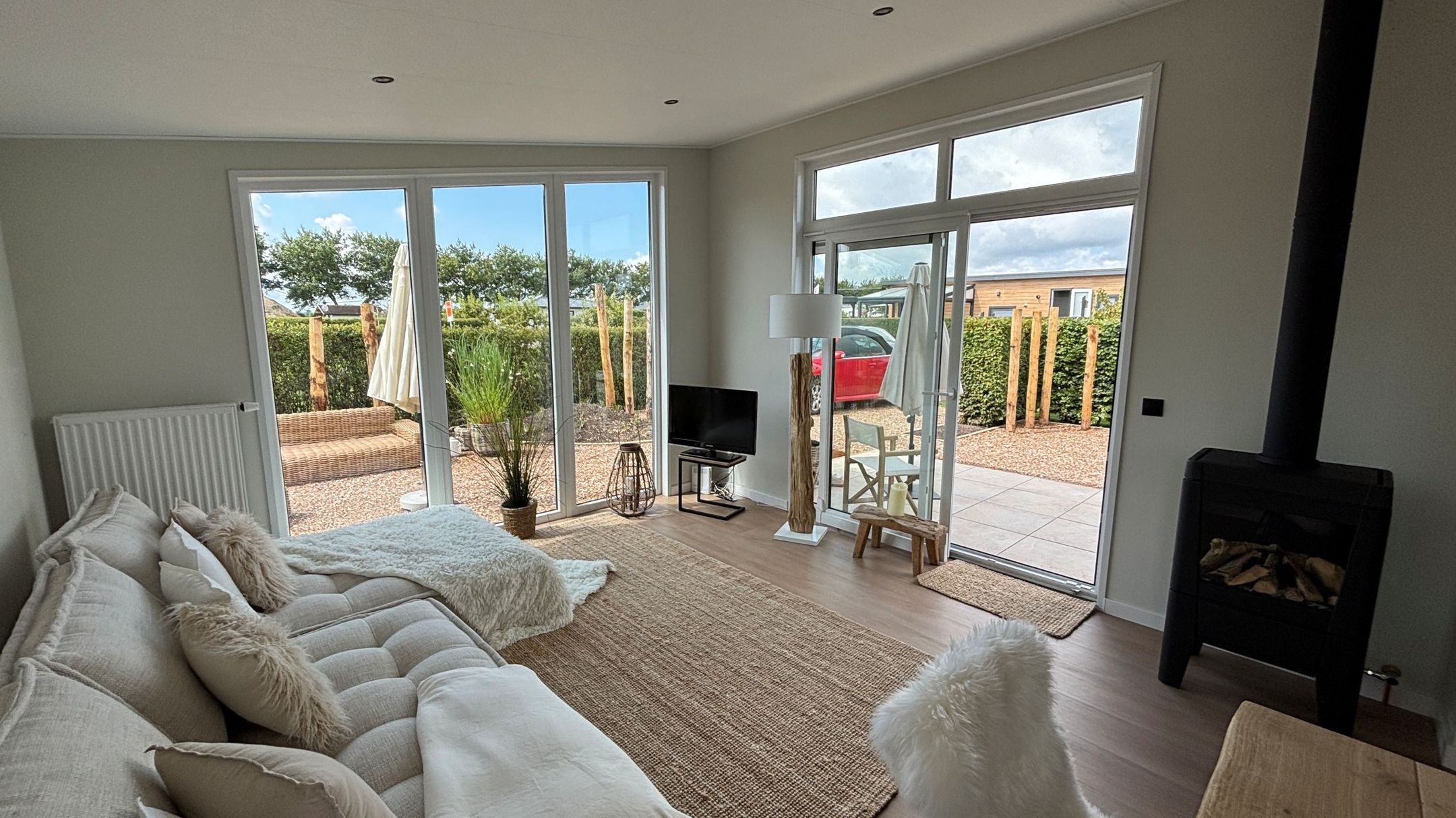 2-bedroom freehold villa in Zonnemaire — photo 4 of 5