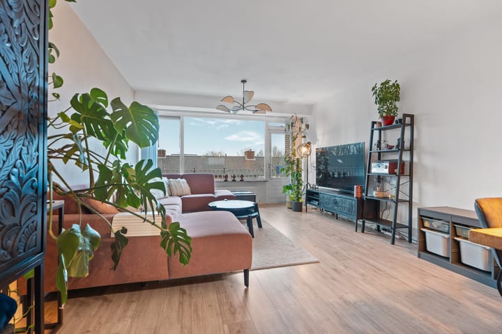 Photo 4 of Valkhofplein 85