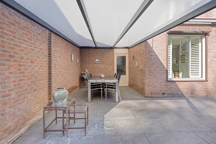 Foto 25 van Merovingenstraat 68