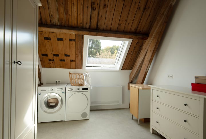 Photo 33 of Middenlaan 52