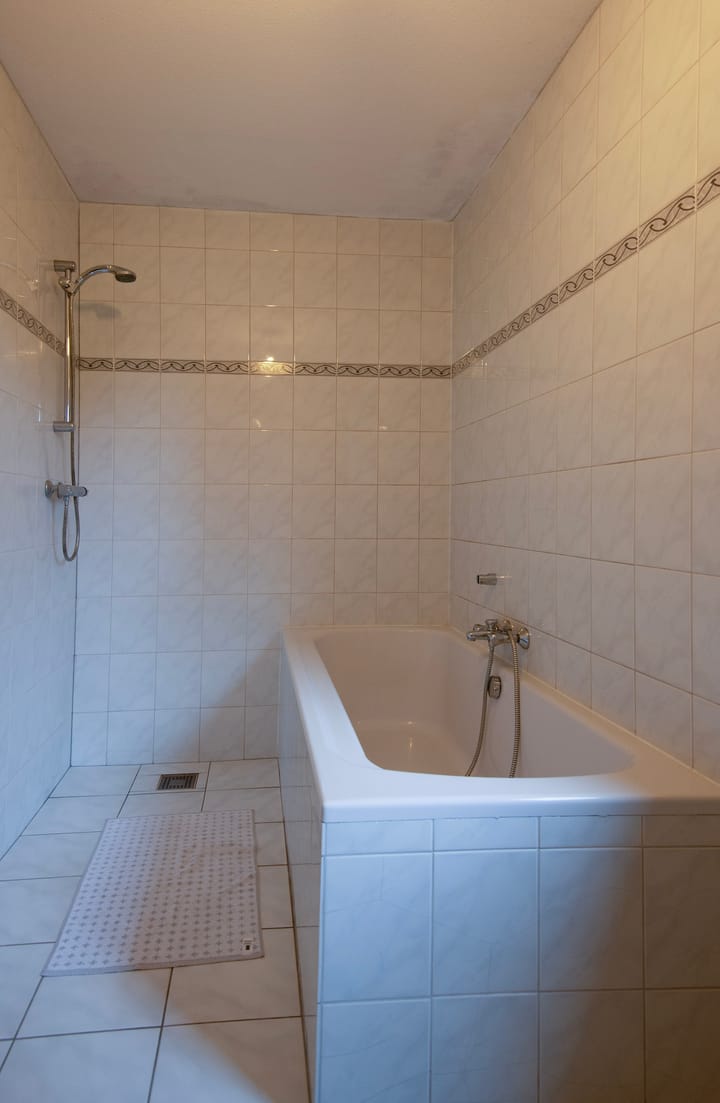 Photo 40 of Middenlaan 52