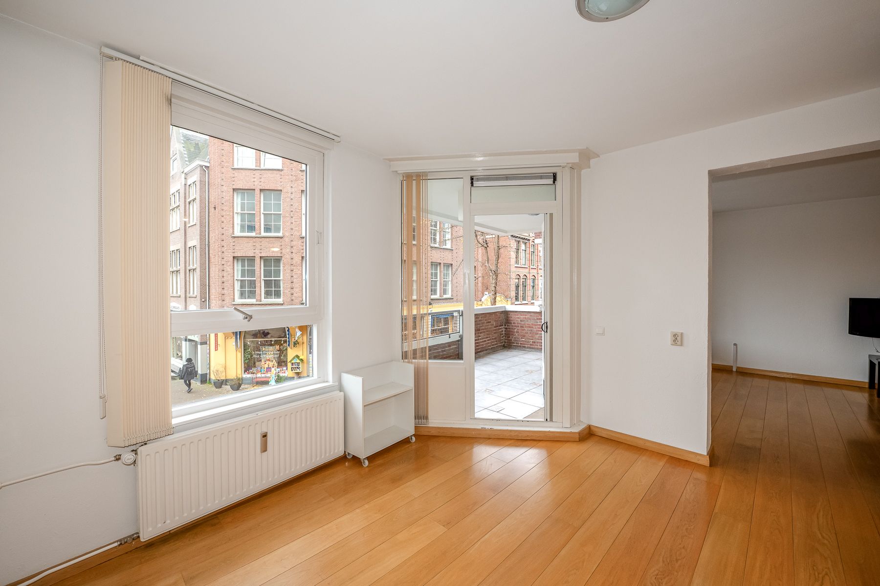 Foto 9 van Piet Heinplein 54