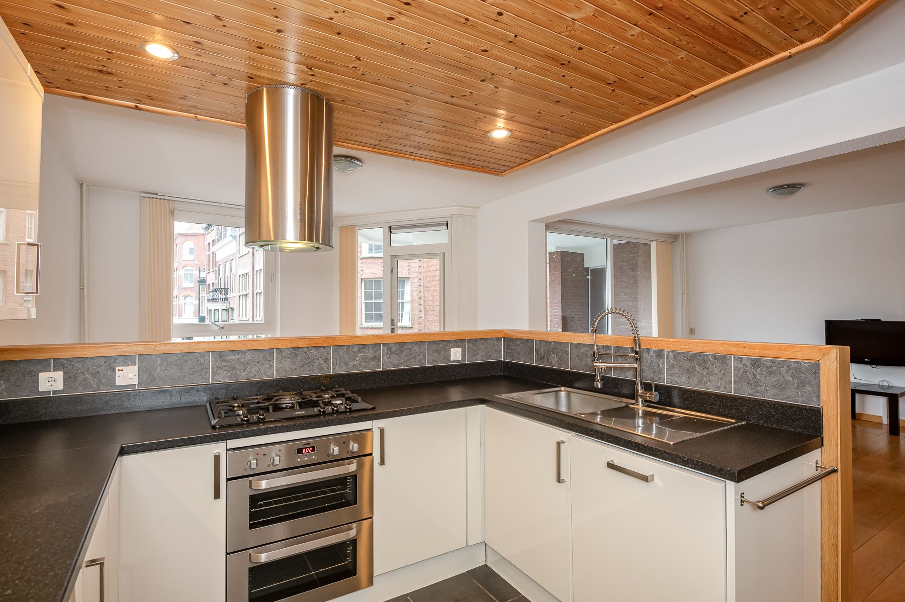 Foto 18 van Piet Heinplein 54