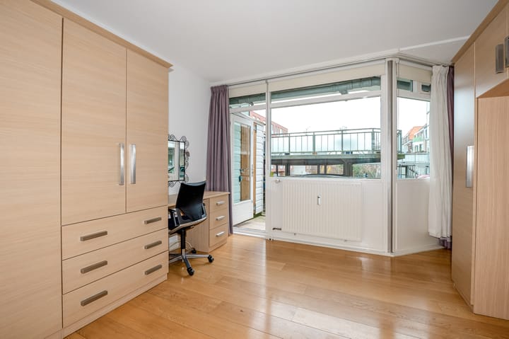 Foto 22 van Piet Heinplein 54