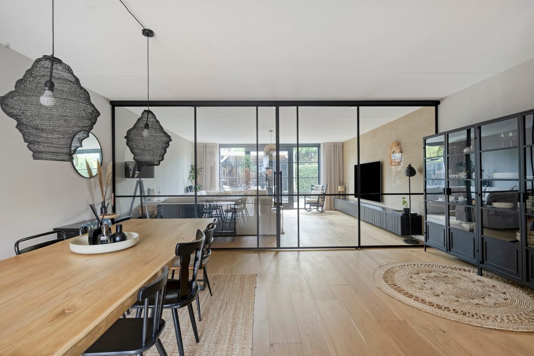 Foto 8 van Voorneveldstraat 8