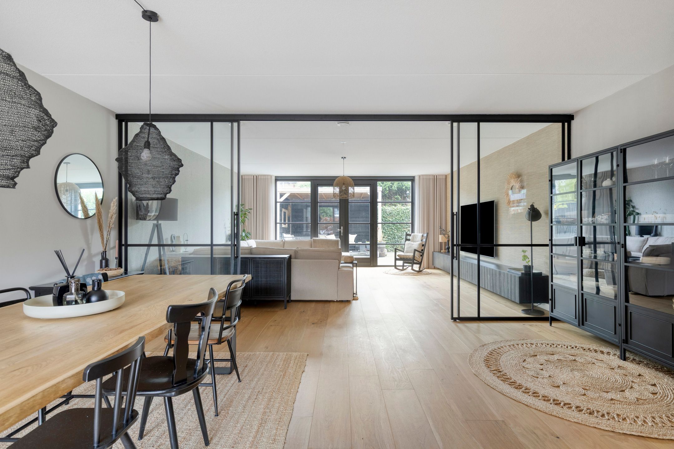 Foto 9 van Voorneveldstraat 8