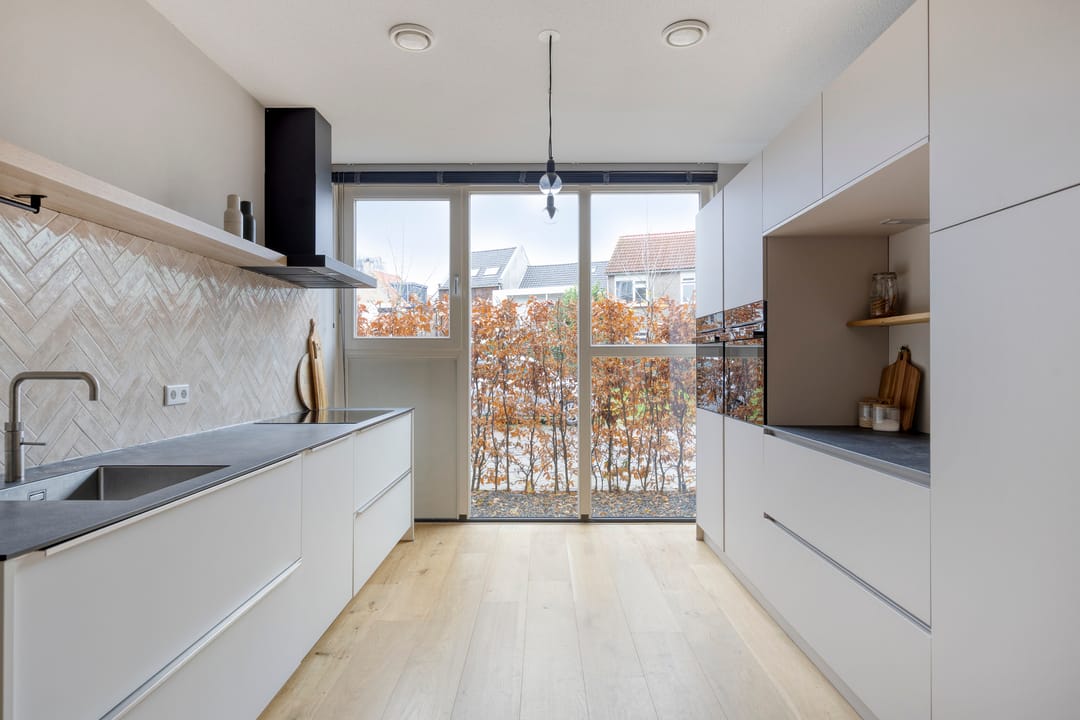 Foto 16 van Voorneveldstraat 8