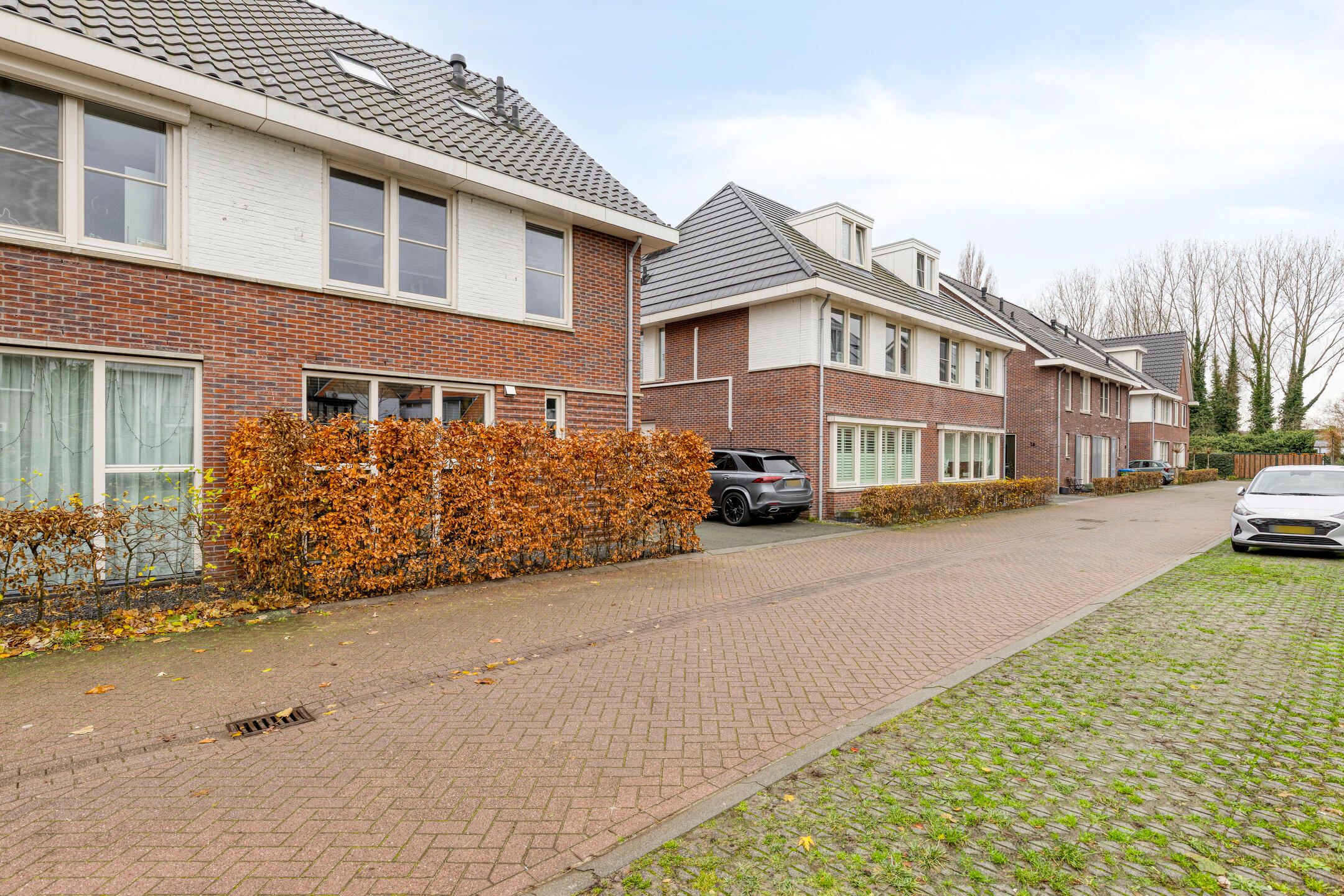 Foto 48 van Voorneveldstraat 8