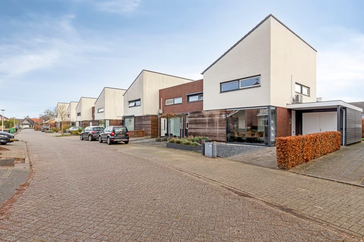 Foto 2 van Oswaldusstraat 25