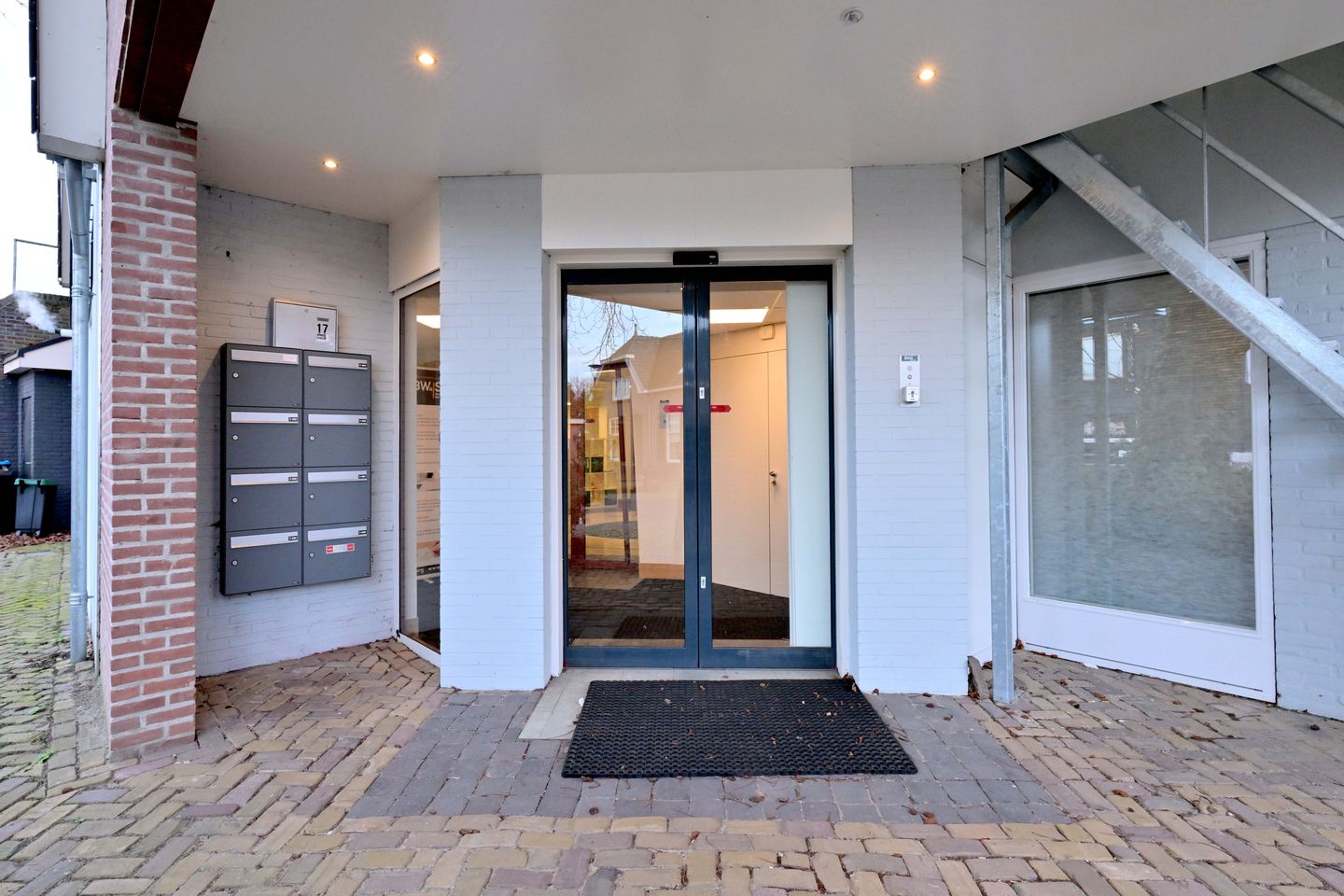 View photo 5 of Dorpsstraat 17