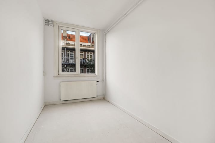 Foto 4 van Van Tuyll van Serooskerkenweg 32-1