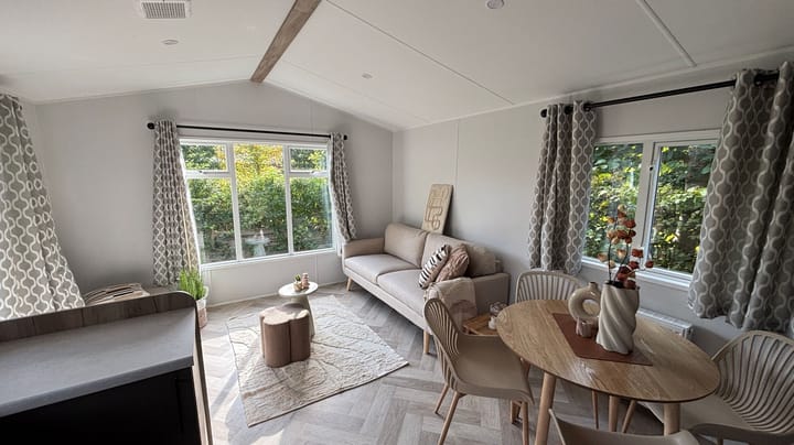 Photo 2 of Oosterweegje 5-1