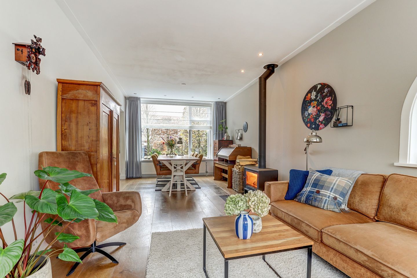 Foto 10 van van Baerlestraat 11