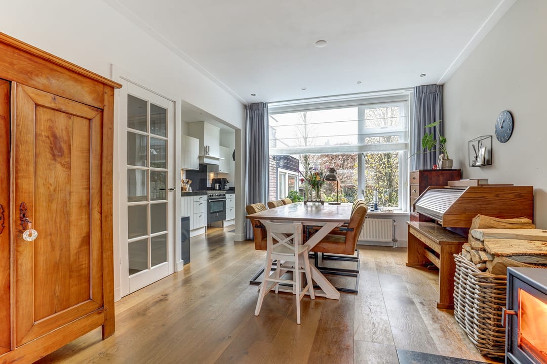 Foto 11 van van Baerlestraat 11