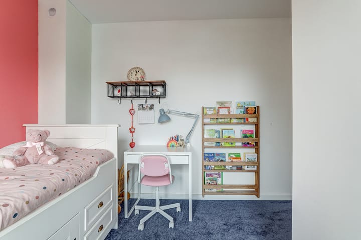 Photo 18 of van Baerlestraat 11