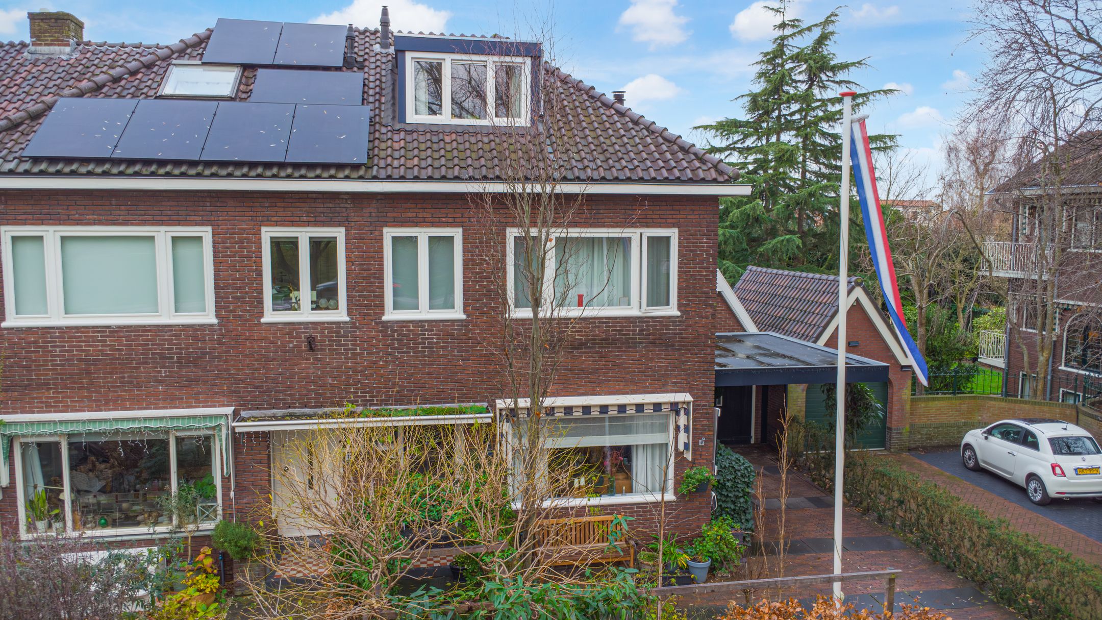 Foto 36 van van Baerlestraat 11