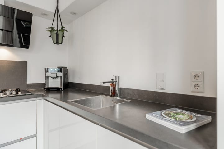 Foto 24 van Henry Dunantlaan 83