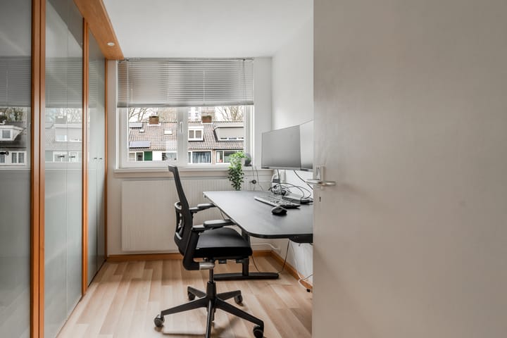 Foto 36 van Henry Dunantlaan 83