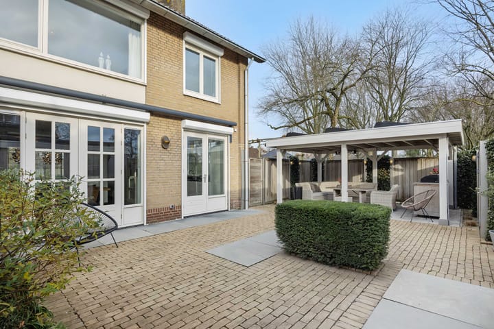 Photo 35 of Kamperfoeliestraat 38