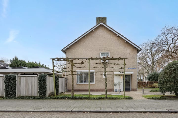 Photo 40 of Kamperfoeliestraat 38