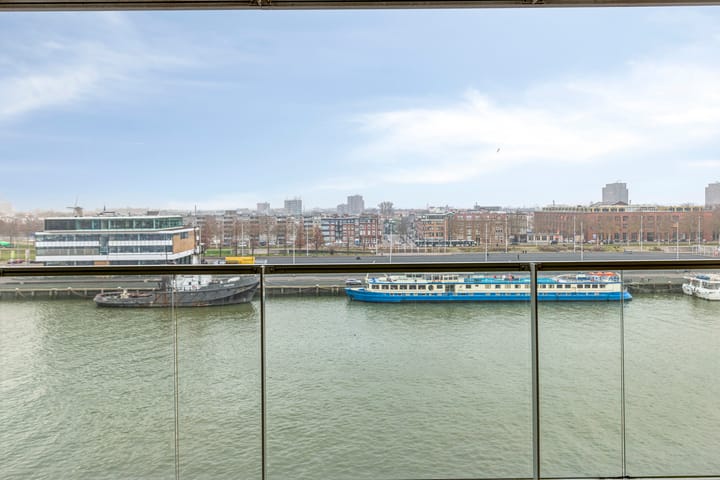 Photo 3 of Lloydkade 725