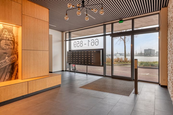 Foto 22 van Lloydkade 725