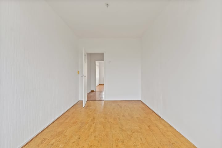 Foto 15 van Volendamlaan 1054