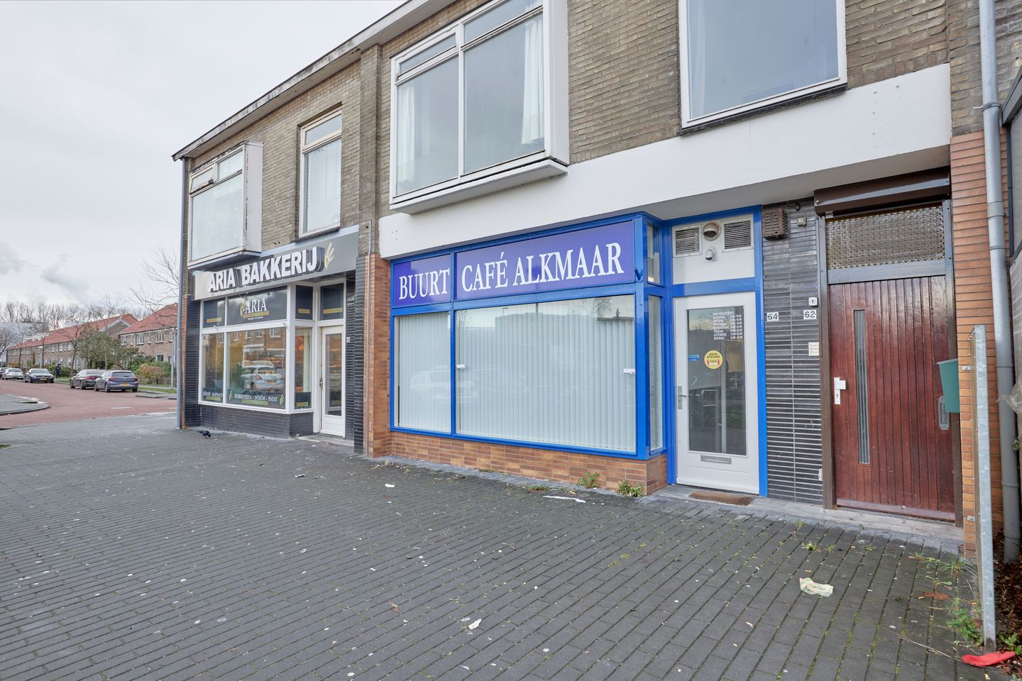 Bekijk foto 3 van Thomas a Kempislaan 62-64