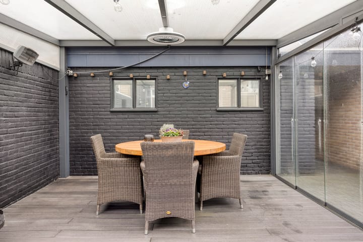 Photo 26 of Holtinkstraat 9