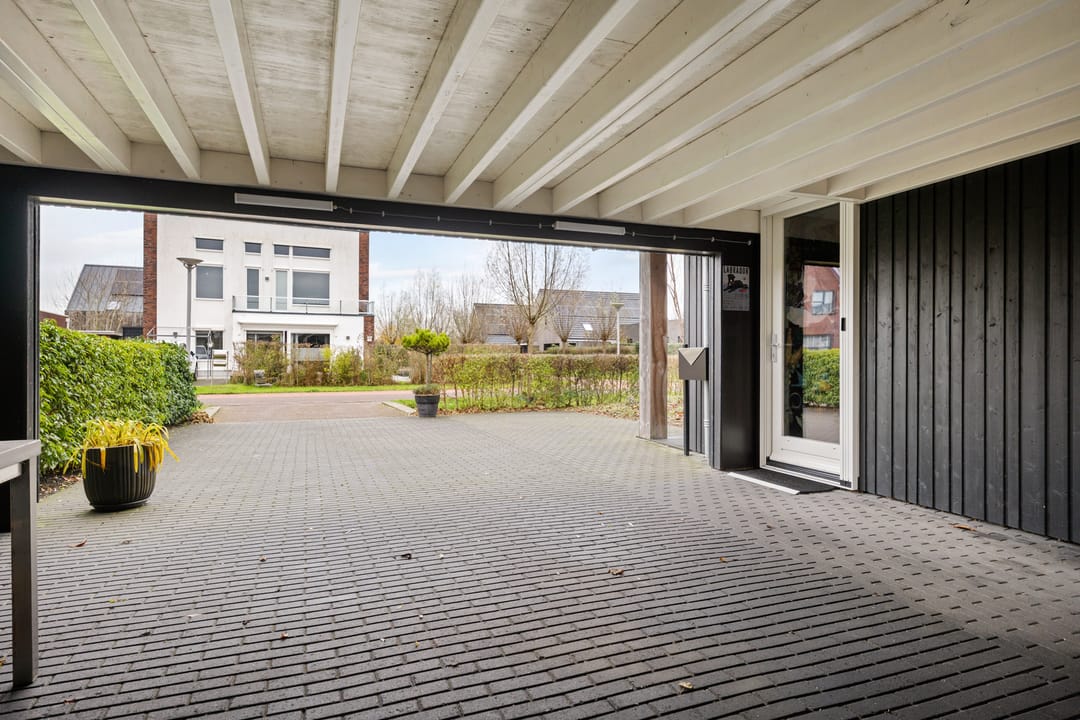 Foto 11 van De Vuurjuffer 6