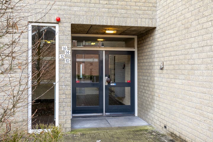 Photo 6 of Aaltenseweg 10-F