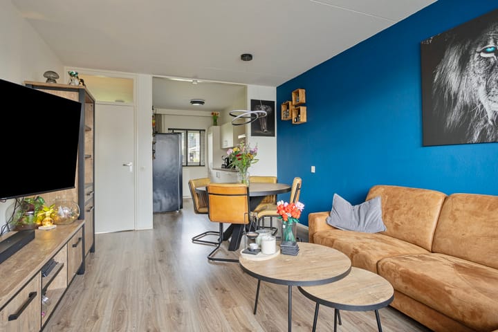 Photo 12 of Aaltenseweg 10-F