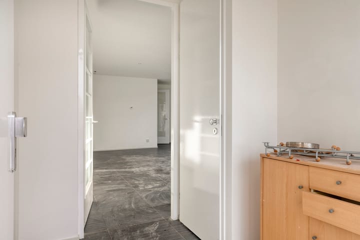Photo 2 of Huygensstraat 115