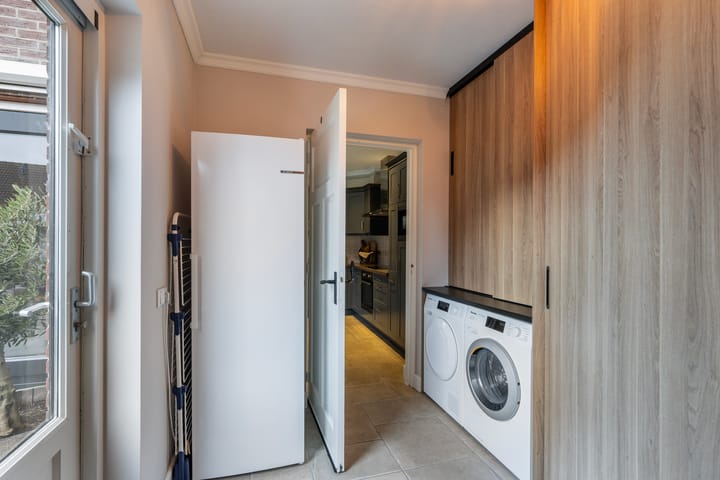 Foto 21 van Molenweg 8