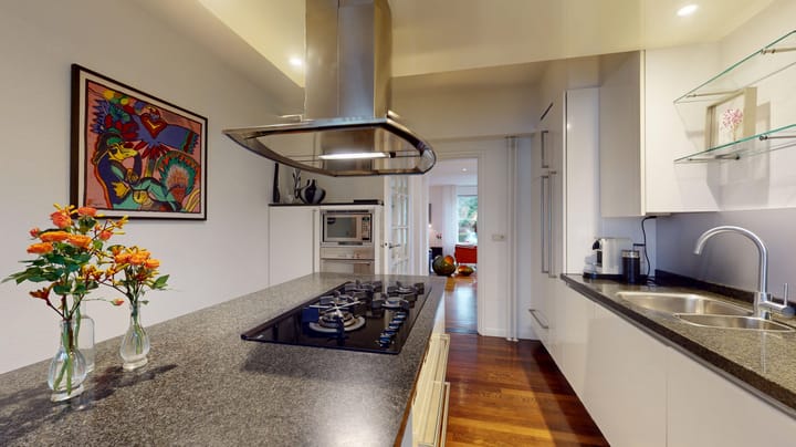 Photo 16 of Carmelstraat 26