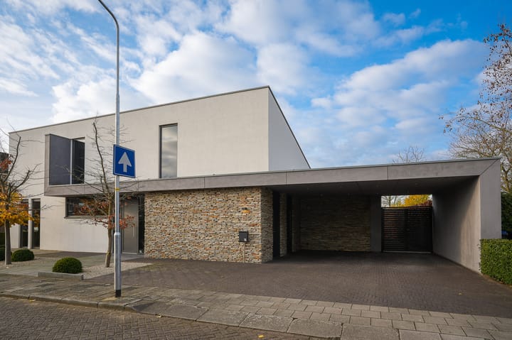 Photo 4 of St. Josephstraat 16