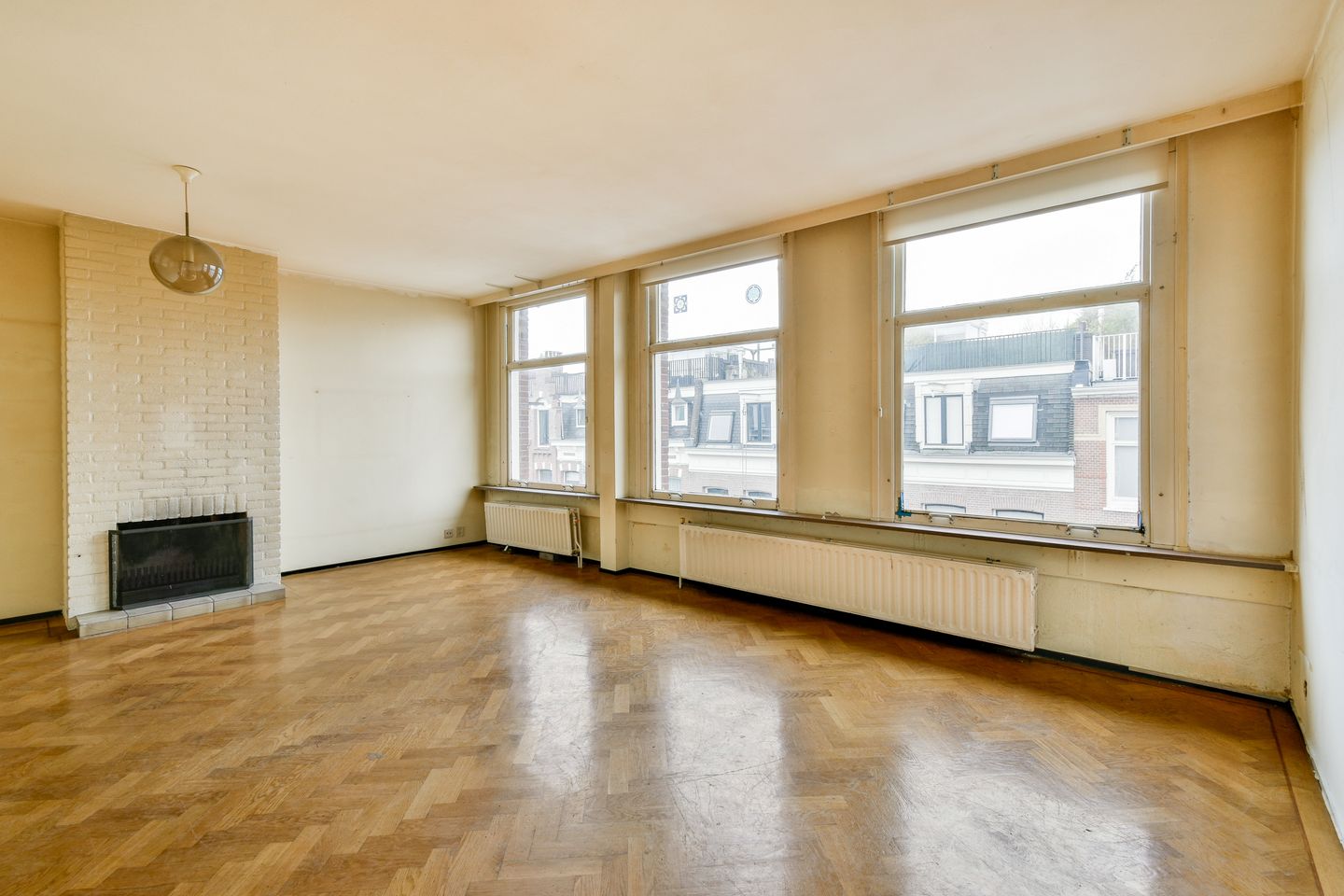 Foto 4 van Van Eeghenstraat 30-3