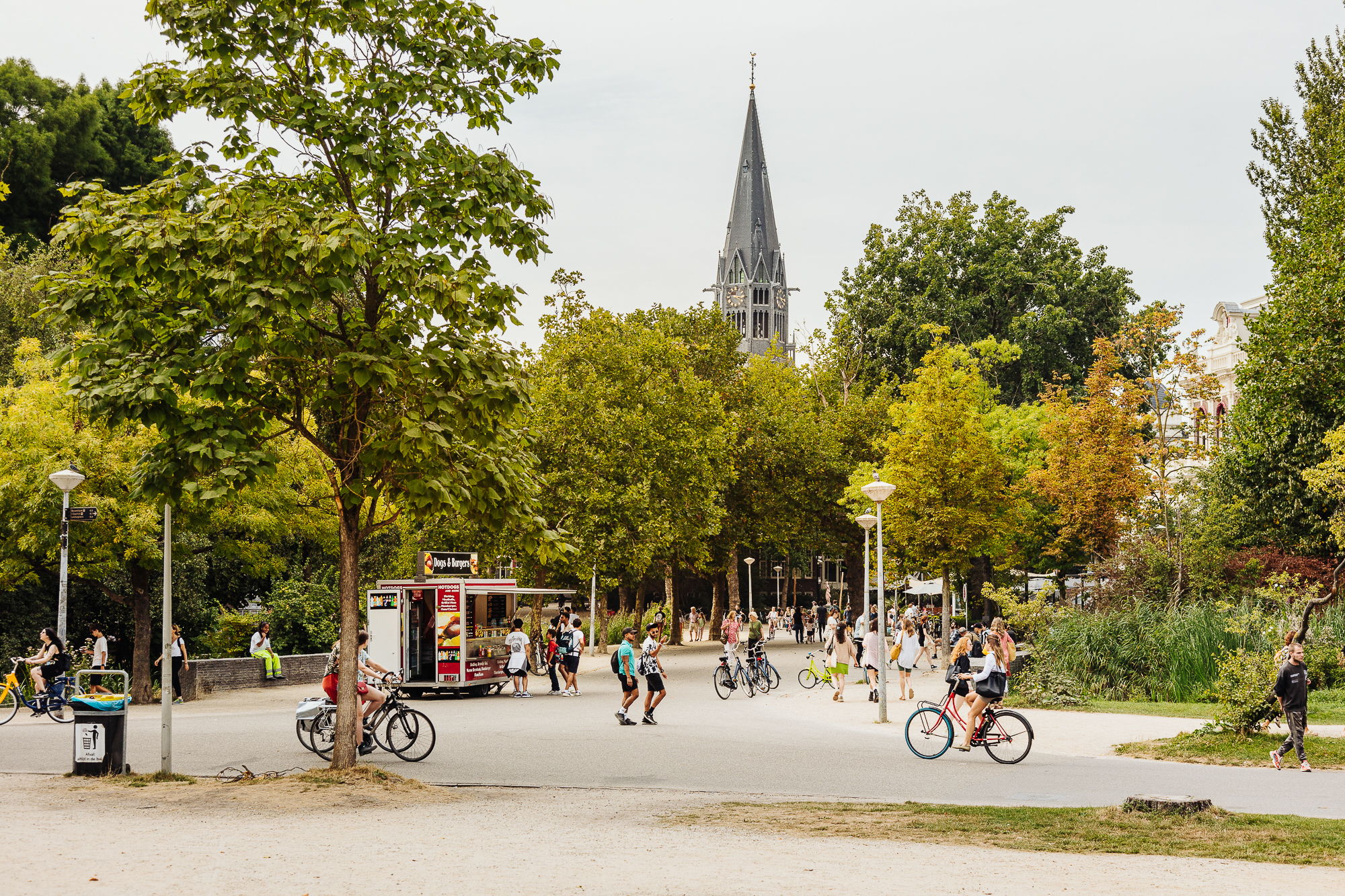 Foto 21 van Van Eeghenstraat 30-3