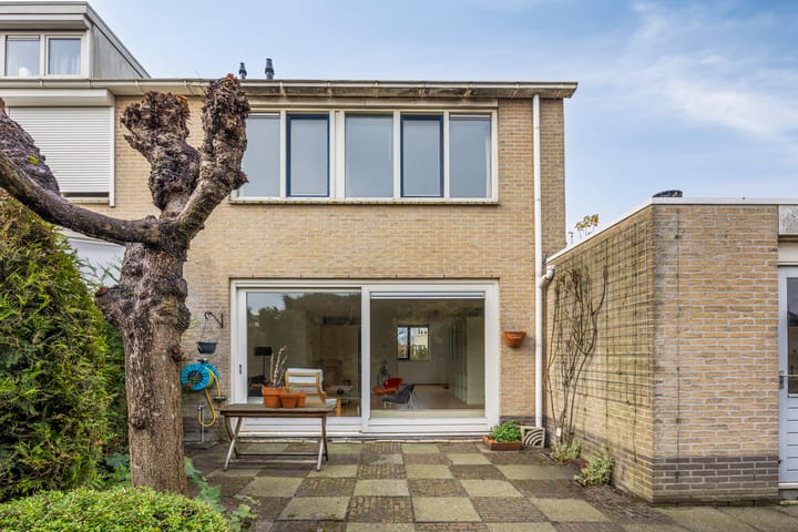 Foto 26 van Teresastraat 12