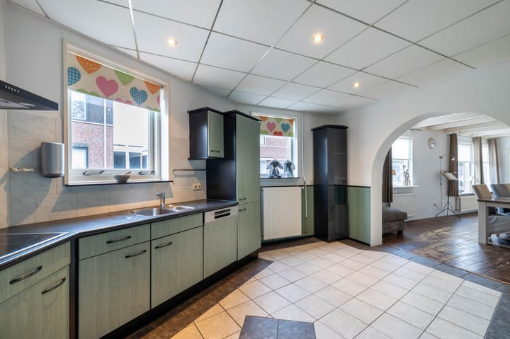 Foto 10 van Bornsestraat 163