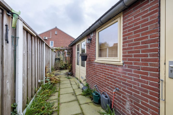 Foto 17 van Bornsestraat 163