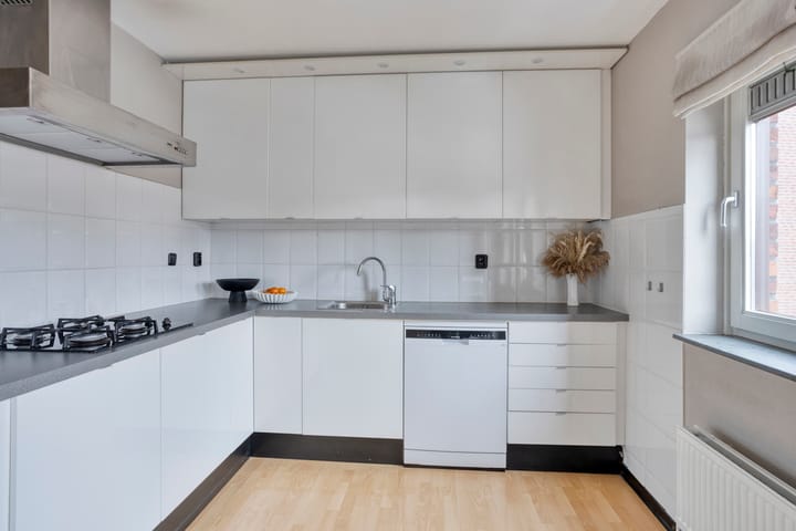 Photo 13 of Eindstraat 116