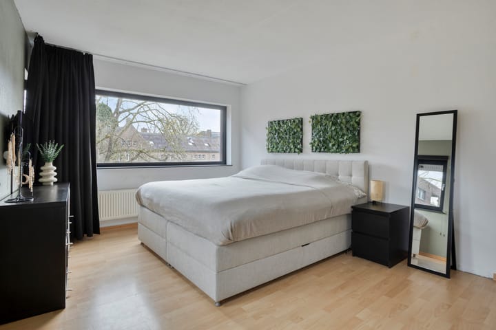 Photo 19 of Eindstraat 116