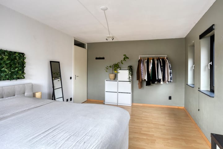 Photo 20 of Eindstraat 116